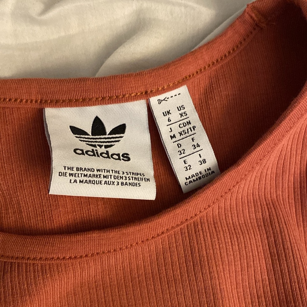 Adidas Cutout Crop Top - Picture 4 of 5